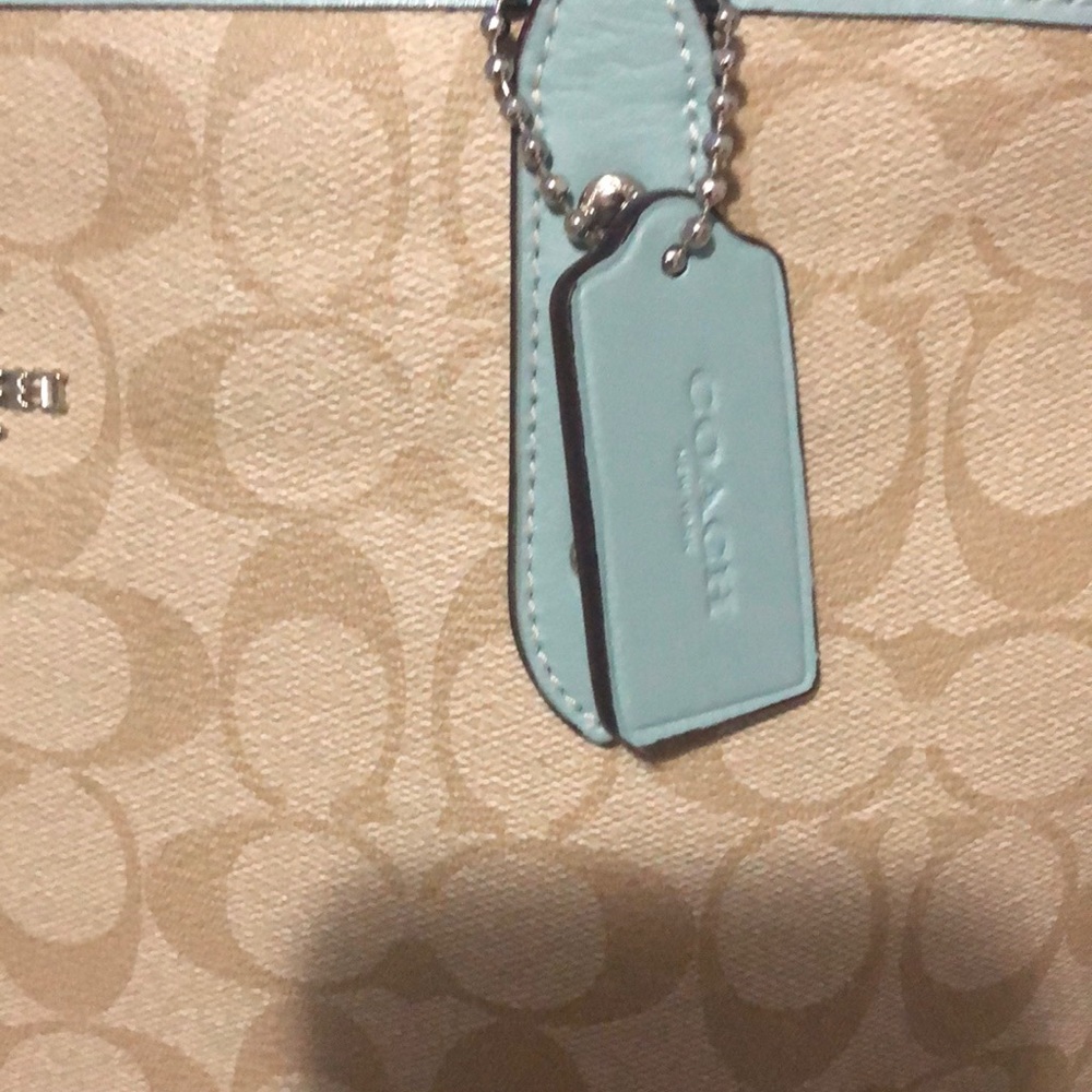 Authentic Coach Purse - Picture 4 of 7